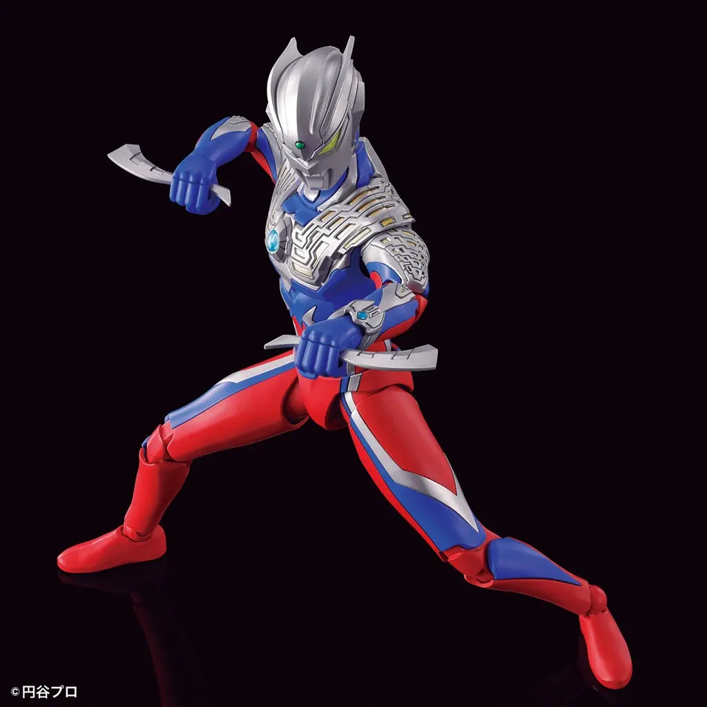 Mô hình lắp ráp Figure-rise Standard Ultraman Zero
