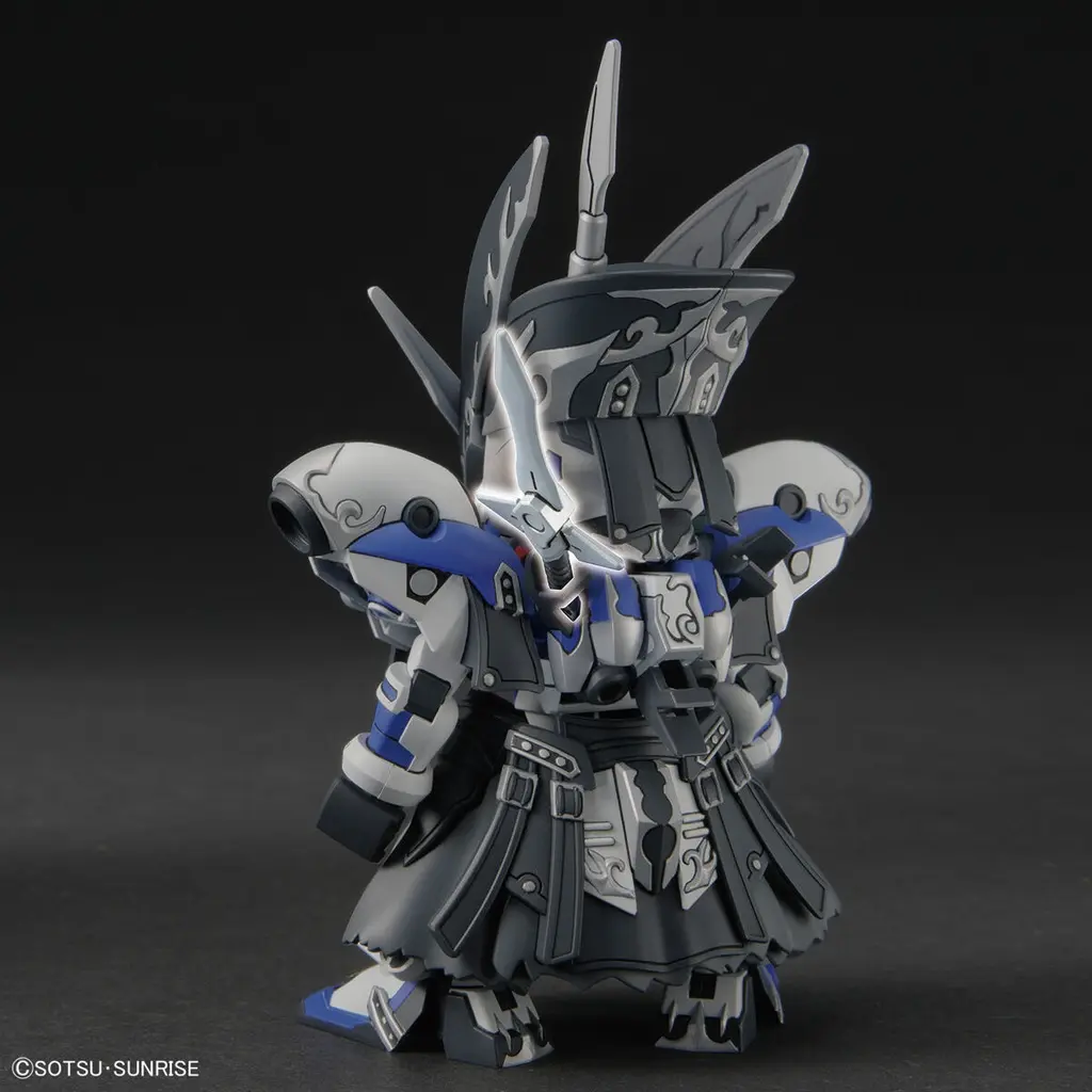 Mô hình lắp ráp SD WH LEIF GUNDAM GP04