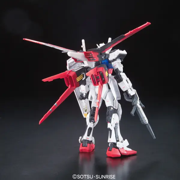 Mô hình lắp ráp RG 1/144 AILE STRIKE GUNDAM
