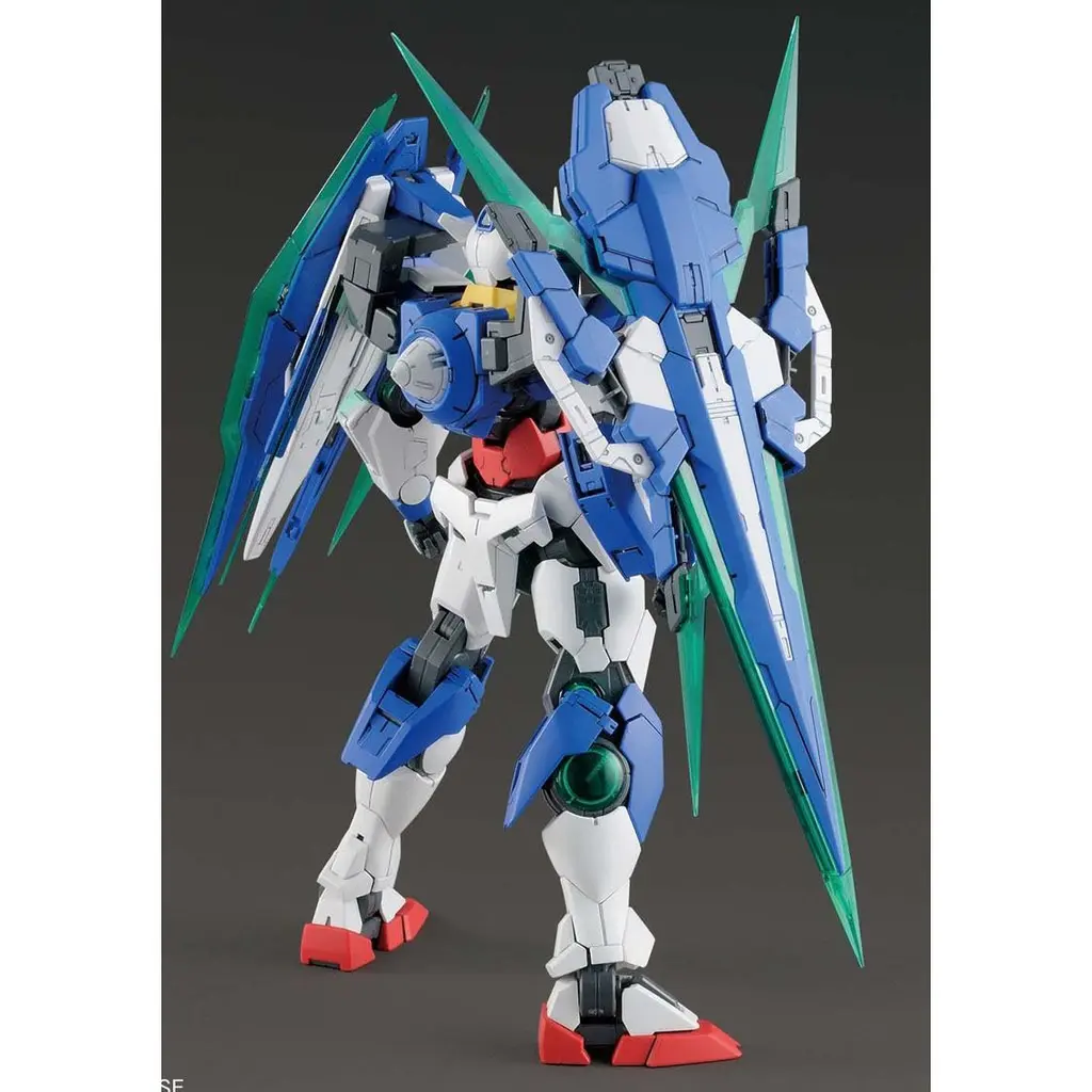 Mô hình lắp ráp MG 1/100 00 QAN[T] FULL SABER