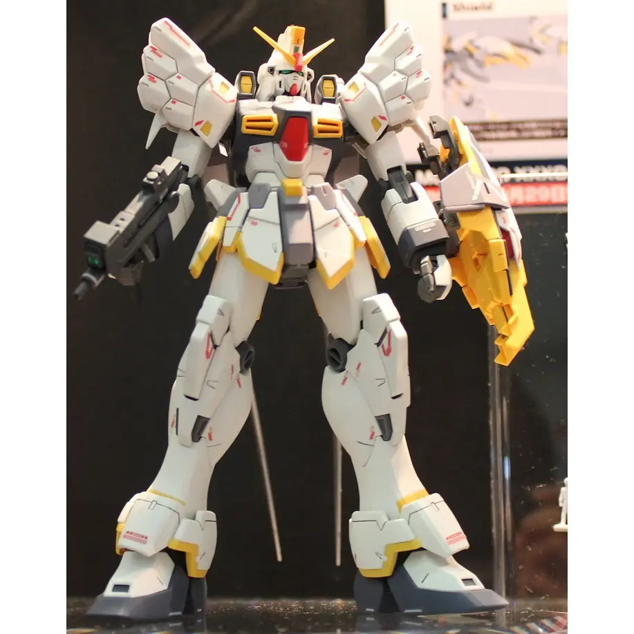 Mô hình lắp ráp MG 1/100 GUNDAM SANDROCK EW VER.