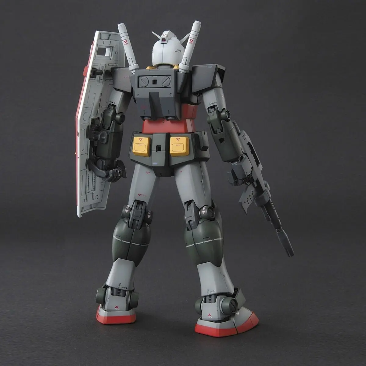 Mô hình lắp ráp MG 1/100 G ARMOR REAL TYPE COLOR Ver.